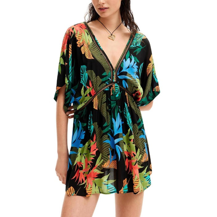 sync2fashion  Subcategory_Abiti  Season_Primavera/Estate  Gender_Donna  Color_Nero  Category_Abbigliamento  Brand_Desigual  desigual clothing  clothes desigual  desigual cloth  desigual clothes  desigual dress  desigual dresses  desigual brand  women's desigual