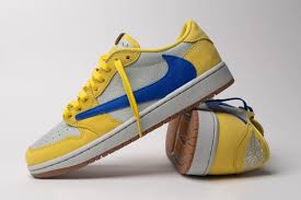 Jordan 1 Retro Low OG SP Travis Scott Canary Yellow