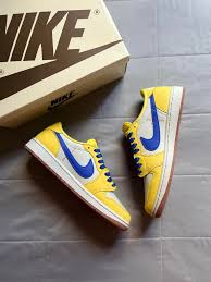 Jordan 1 Retro Low OG SP Travis Scott Canary Yellow