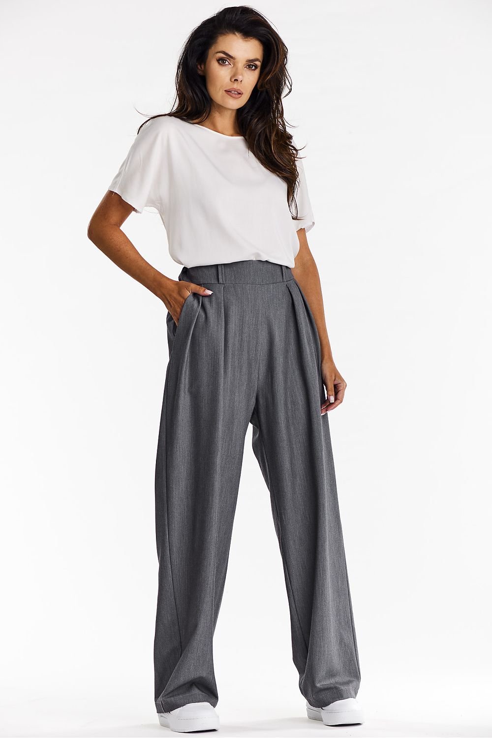 Pantaloni da donna awama